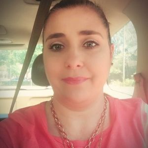 Meet your Posher, Bobbie